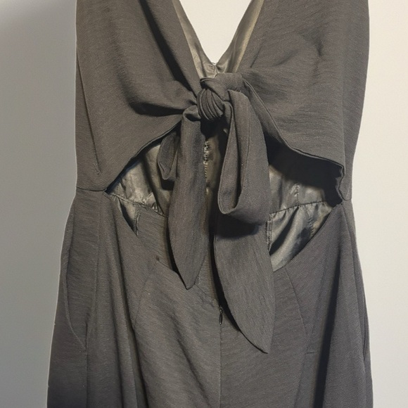 Dress Forum Classic Black Jumpsuit - Picture 4 of 5